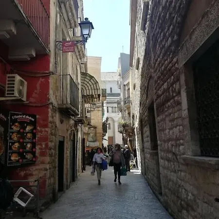 Indipendent House In The Old Town